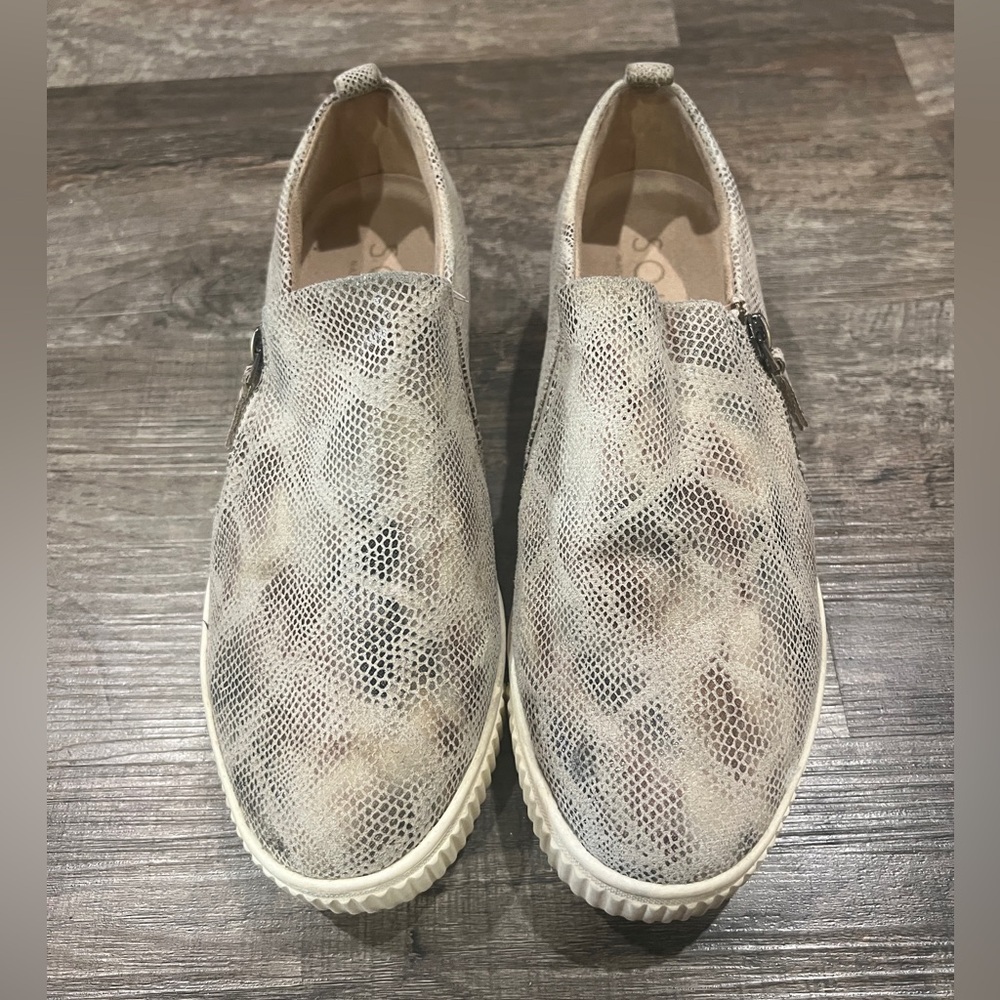 FINAL PRICE Naturalizer SOUL TURNER SLIP ON SNEAKER